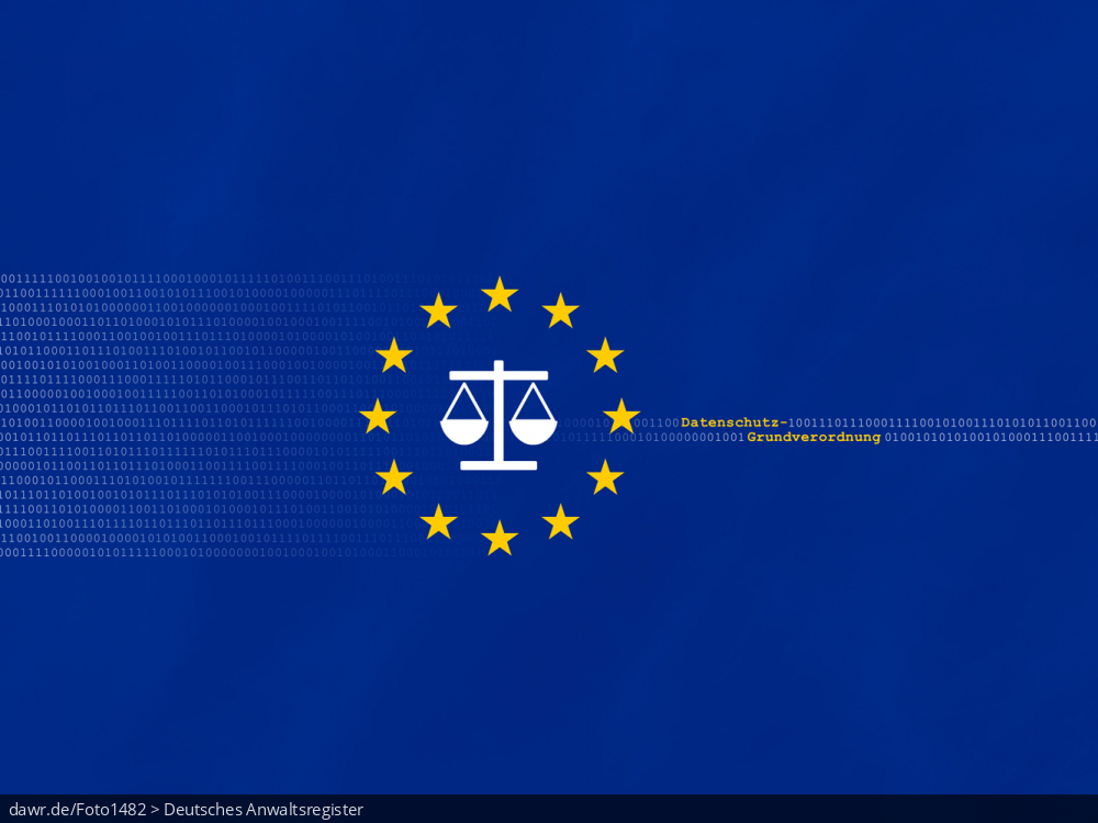 Dieses Bild zeigt einen binären Datenstrom, der durch eine symbolische Waage stark reduziert wird. Um die Waage herum sind zwölf goldene Sterne zu sehen, wie sie in der Europaflagge zu finden sind. Dieses Bild ist eine symbolische Darstellung für die Einführung der Datenschutz-Grundverordnung (DSGVO) in Europa.